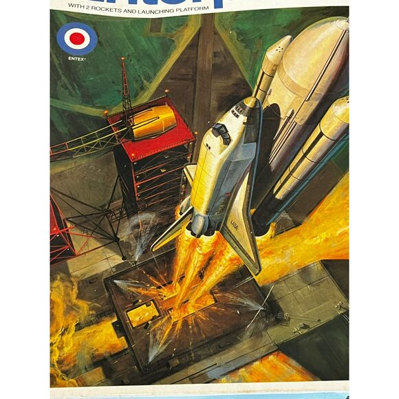 Entex Space Shuttle "Enterprise" Model Kit 1:144 Scale Kit #8529 started - Picture 5 of 16